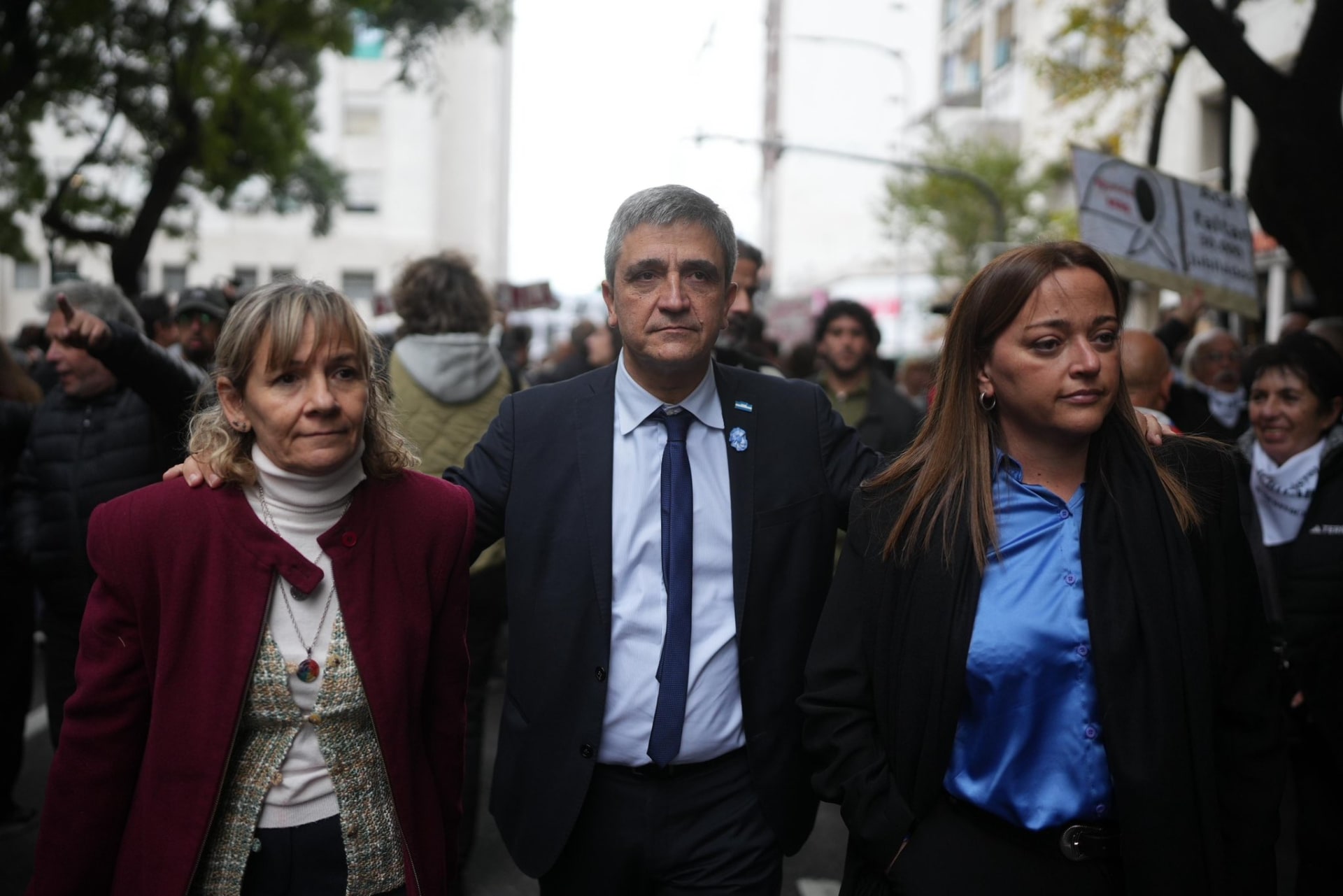 Yedlin cuestionó el ajuste en Salud y advirtió sobre “errores graves” en la ley de hojarasca