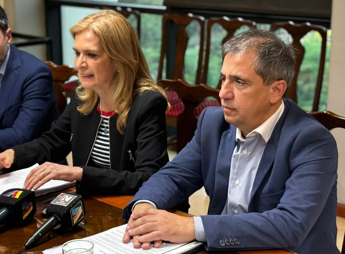 selem elias de perez.jpg
