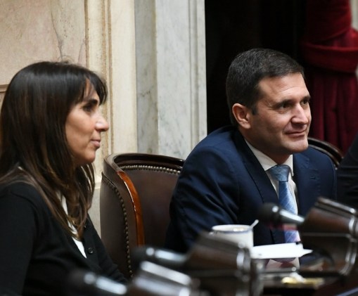 Pelli y Molinuevo apoyaron el recorte de subsidios al gas: “La ayuda debe ir a quienes realmente la necesitan”