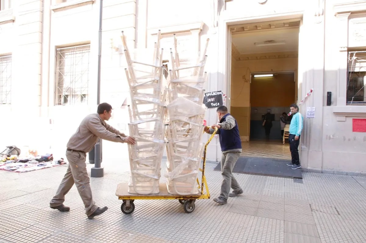 mobiliarios-escuela-normal.webp