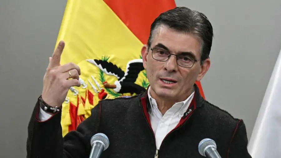 El presidente Rodrigo Paz Pereira agradeció el apoyo de Javier Milei ante los bloqueos