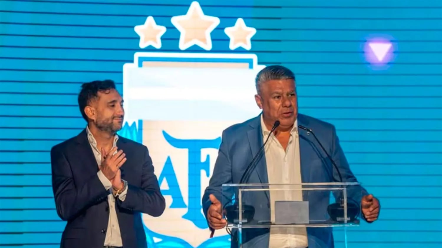 La Justicia indagará al financista vinculado al “Chiqui” Tapia por presunto lavado a través de 16 clubes