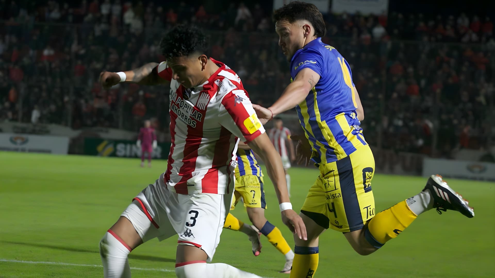 Derrota, expulsión y silbidos: una noche para olvidar en La Ciudadela