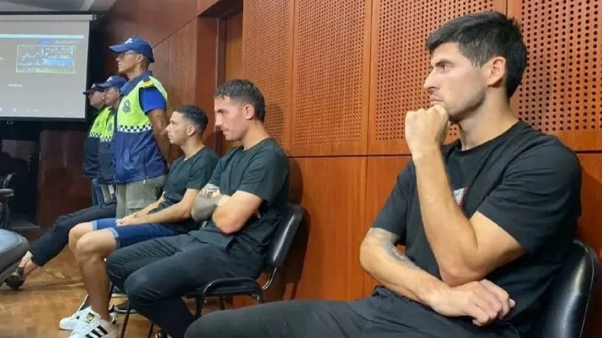 Tras el sobreseimiento, una jueza definirá en menos de 20 días si los ex futbolistas de Vélez vuelven a la causa