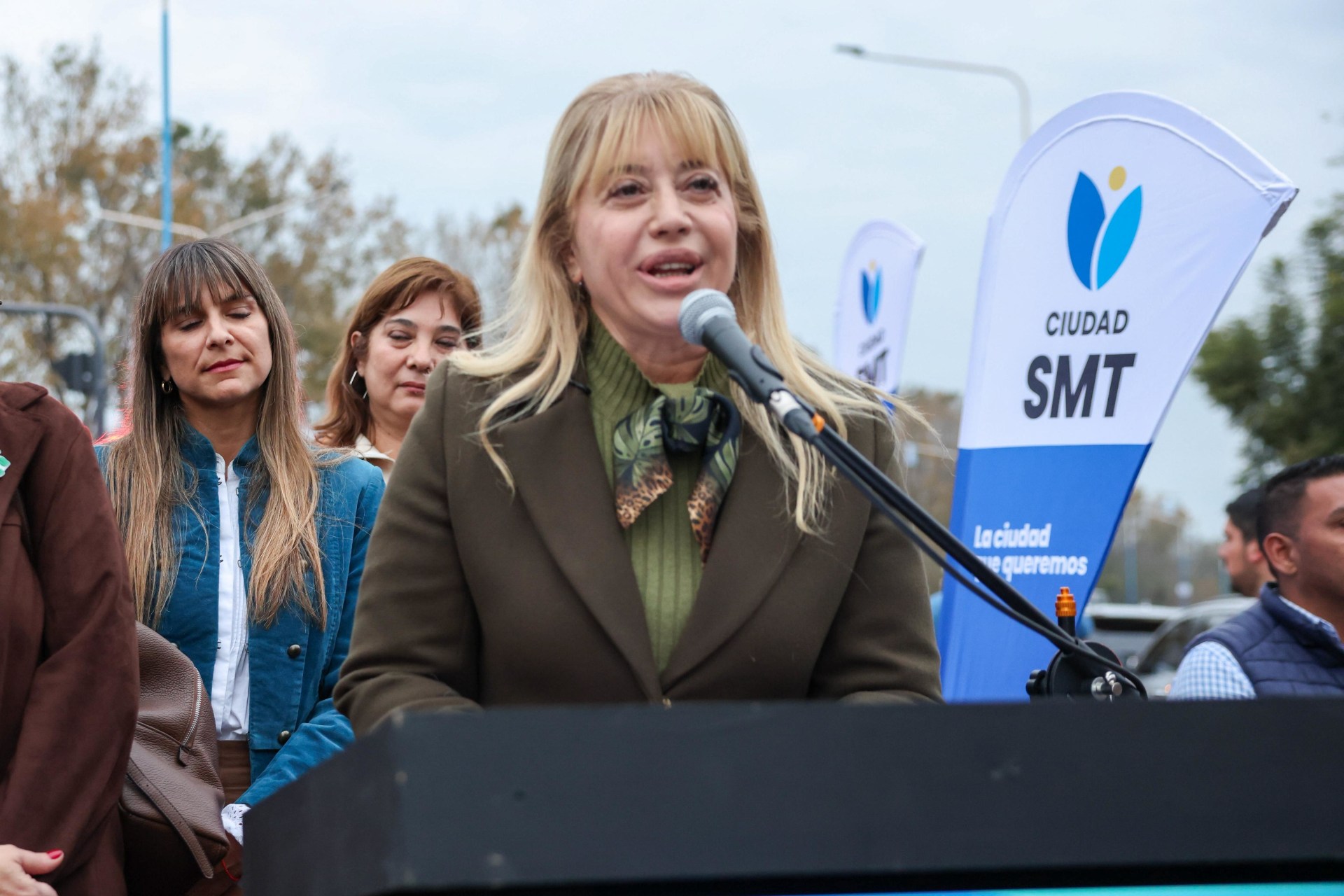 Frente a la ofensiva de empresarios y el gremio, Chahla apuesta a redefinir el transporte público