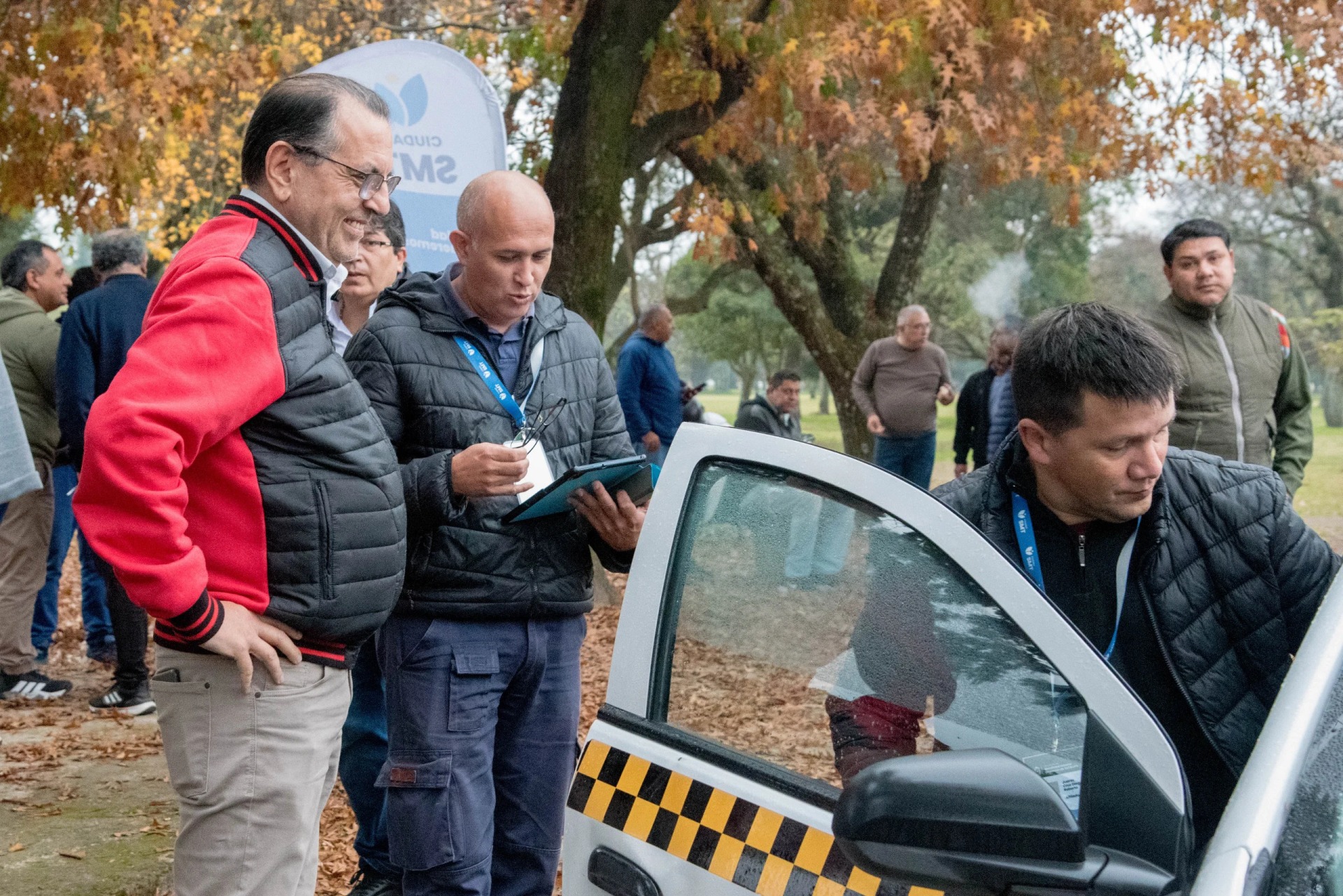 La Municipalidad actualiza el registro de taxis y exige inscripción a conductores de aplicaciones