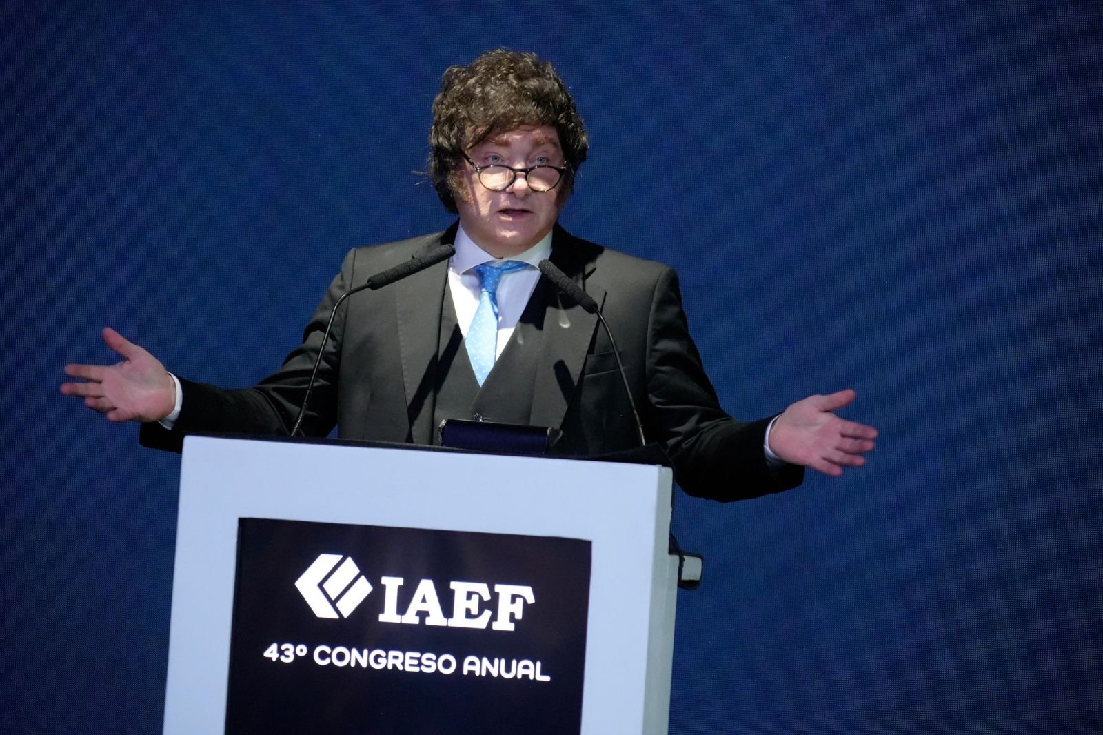 El Presidente Milei envió un mensaje al kirchnerismo, de cara al 2027: “Los vamos a pasar por arriba”