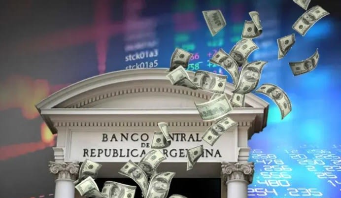 El BCRA  alcanzó el objetivo  anual de compra de dólares:sumó más de U$S 10.000 millones en 2026 