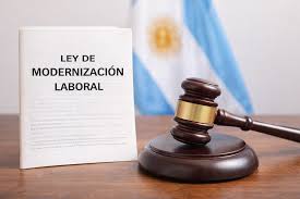El Gobierno intimará a empresas y sindicatos para renegociar 150 convenios colectivos