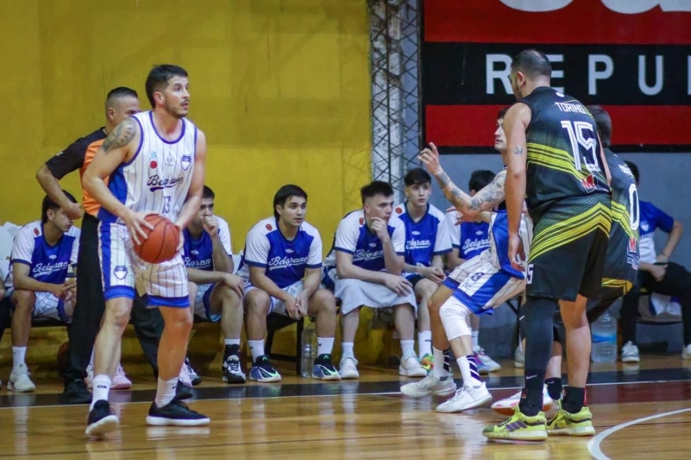 Duelo tucumano, victoria lejana y derrota agónica: una gran jornada de Liga Federal 