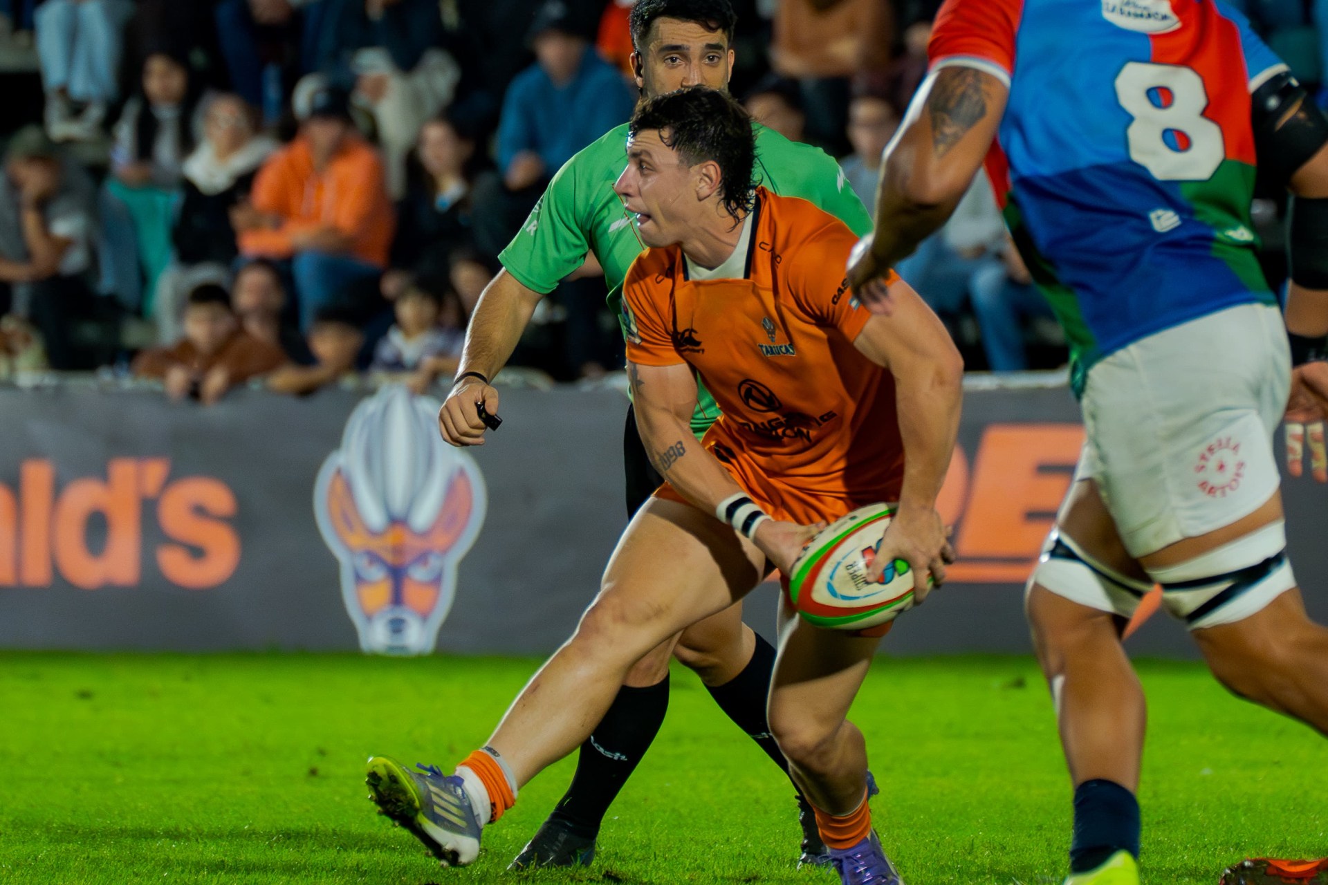 Todo naranja: Tarucas copó el equipo ideal de la última fecha