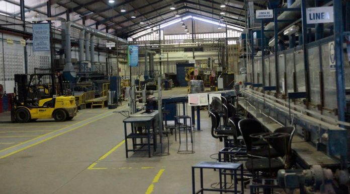 Un informe privado advierte que más de 24.000 pymes dejaron de operar desde fines de 2023 y crecen los concursos preventivos