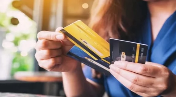 La deuda promedio de los argentinos se triplicó en poco más de dos años y superó el millón de pesos