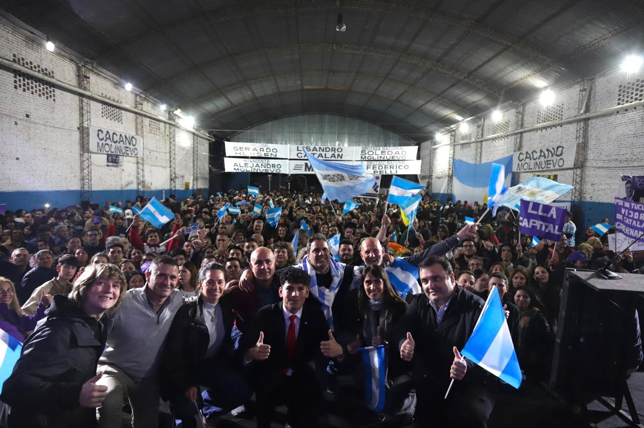 Catalán reunió a más de 3.000 militantes y lanzó duras críticas a Jaldo: "En 2027 le vamos a arrancar el poder a la mafia política"