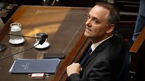 En el Gobierno creen que las explicaciones de Adorni fortalecen su situación judicial y respaldan su continuidad