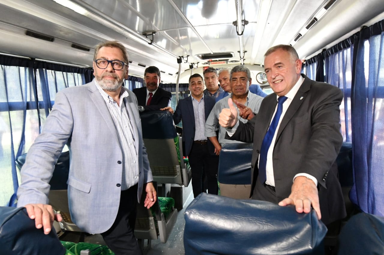 Jaldo autorizó otros $4.900 millones en subsidios para el transporte mientras se debate una suba del boleto 