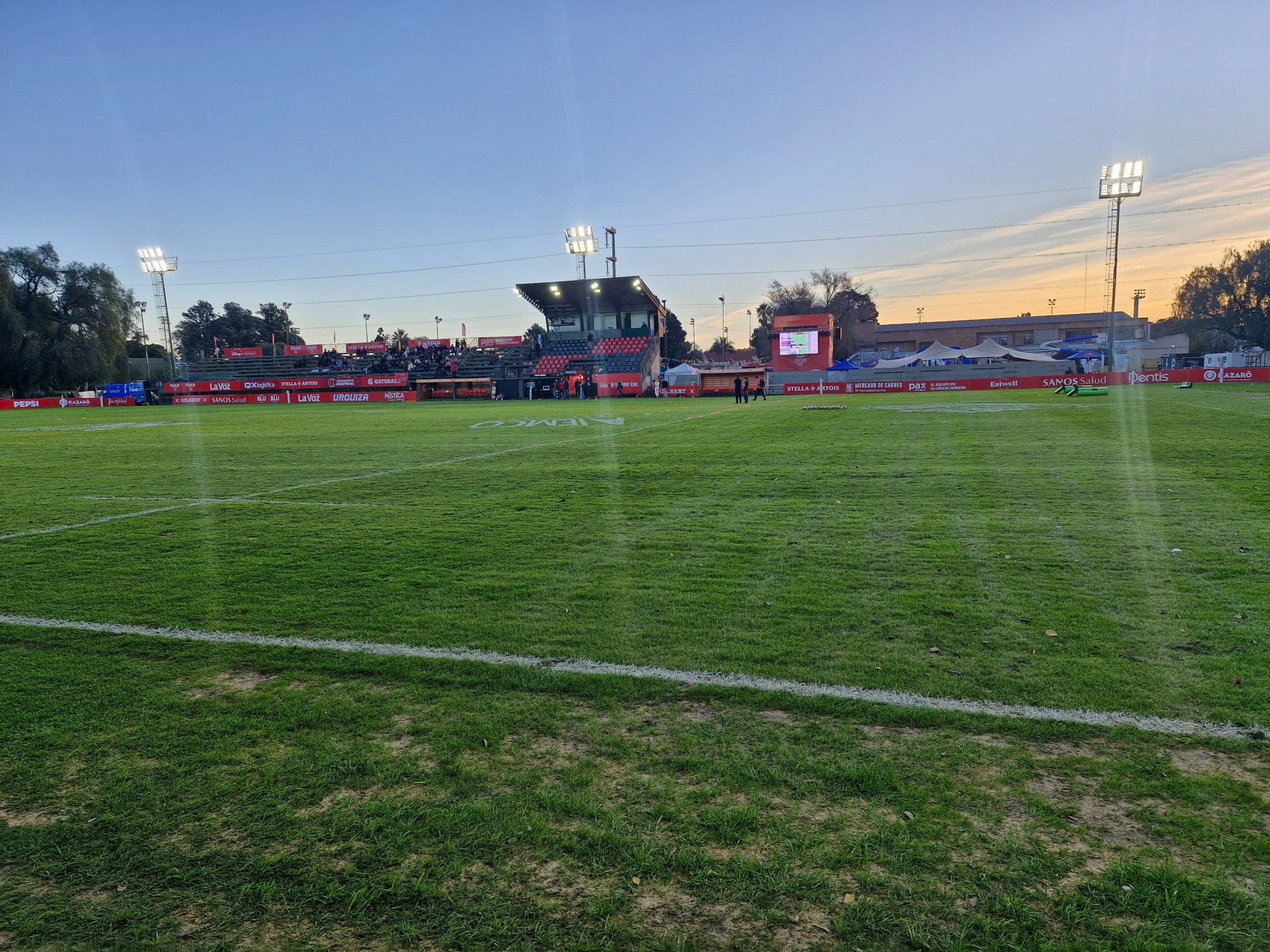En vivo: Tarucas visita a Dogos por las semifinales