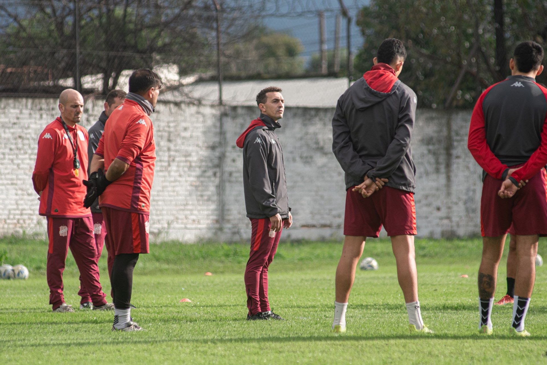 De Camilo debuta como interino y San Martín visita a Colegiales con lista renovada