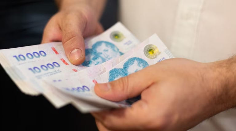 20250522-Salario-Dinero.jpg