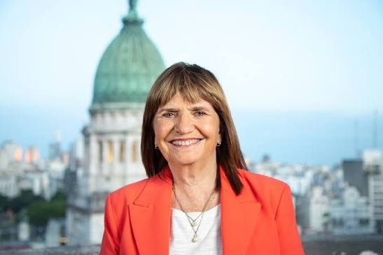 La senadora Bullrich destacó la designación de Adrián Ravier como vocero presidencial
