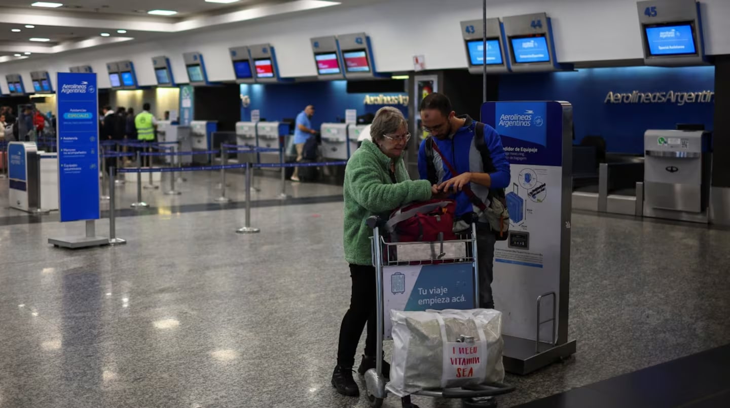 El Gobierno incrementó más de 500% la tasa de seguridad aérea afectando los pasajes de cabotaje