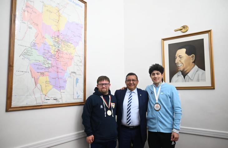 Tucumán reconoce a sus campeones: apoyo estatal para los próximos desafíos mundiales de Gabriel Salazar y Facundo Cayata