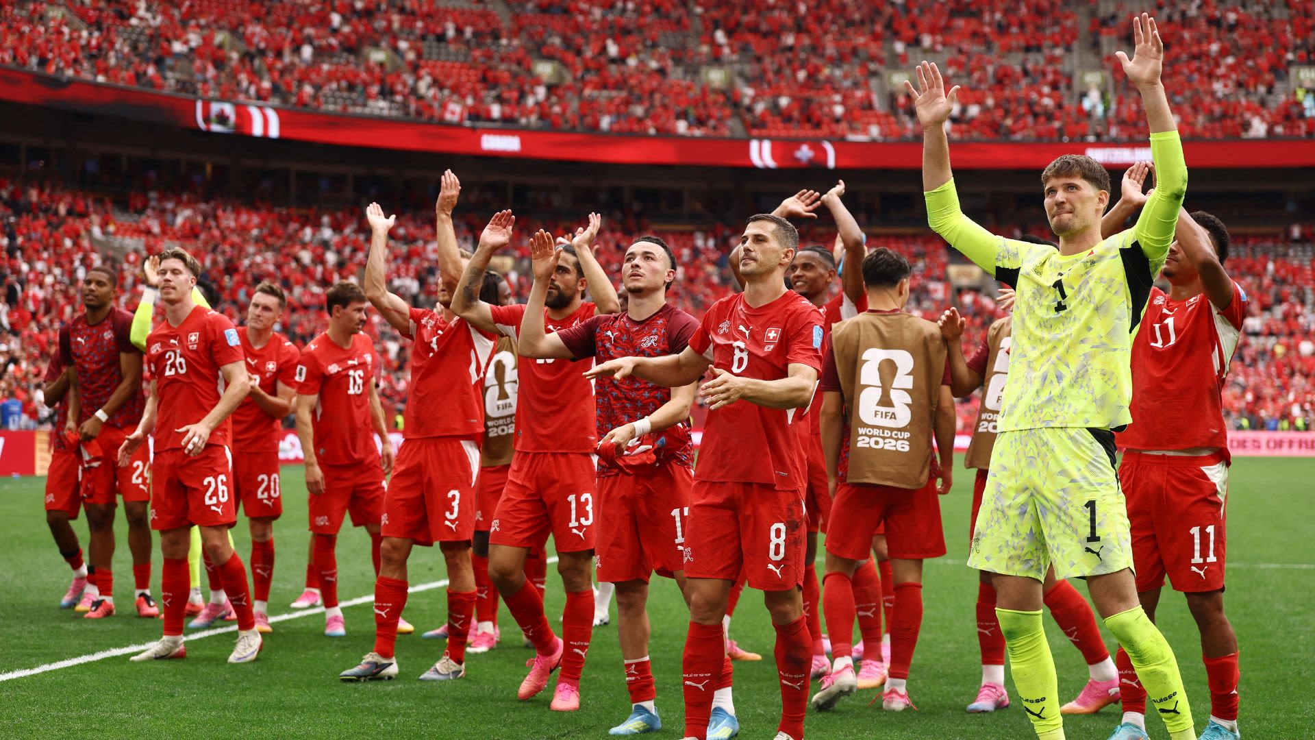 Suiza le ganó a Canadá ante su gente y se quedó con el grupo B