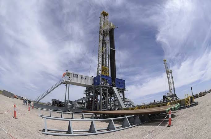 La inversión acumula un año en caída y el ingreso de capitales extranjeros registró el mayor retroceso de la región