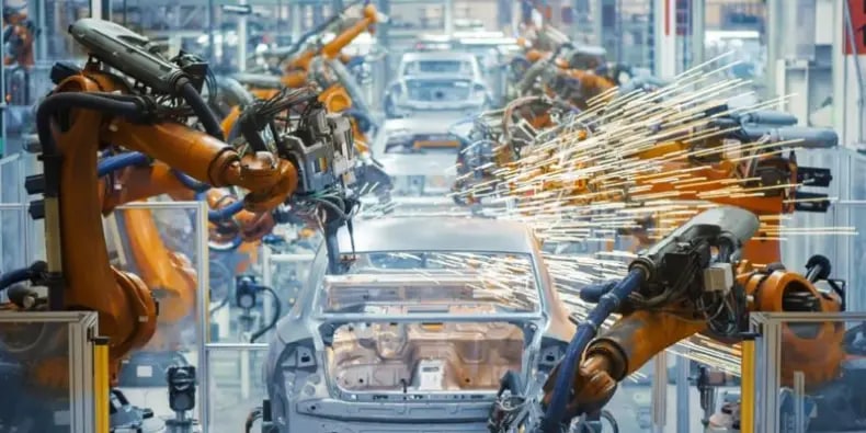 La actividad industrial cayó 0,3% interanual en mayo, pero registró su nivel más alto del año