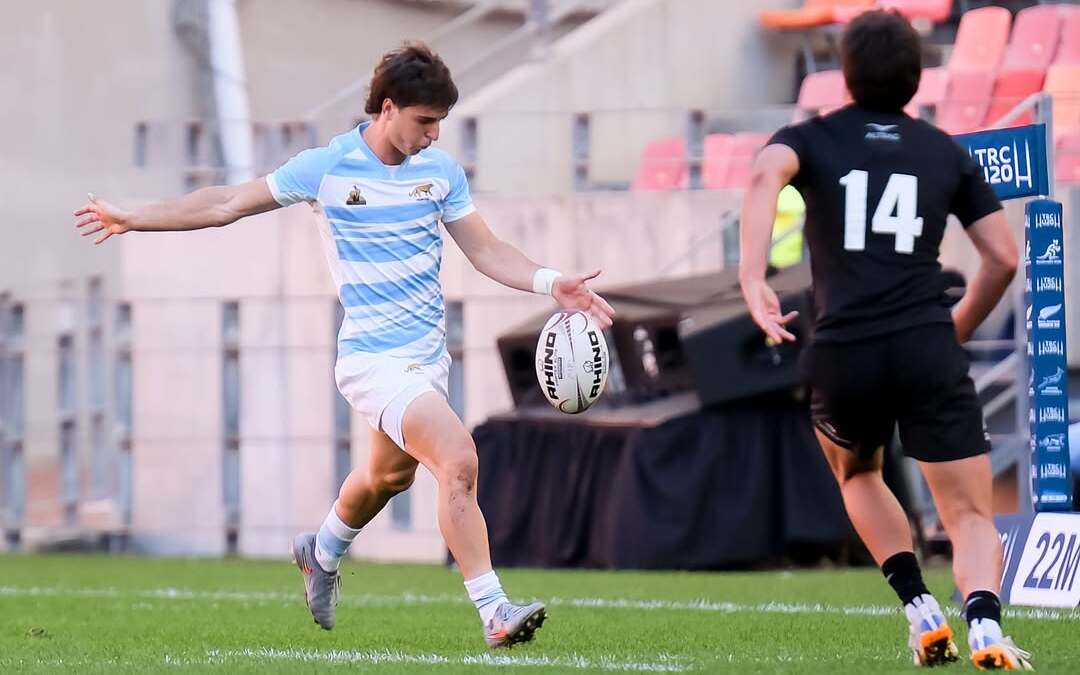 Dande y Pfister serán titulares en el debut de los Pumitas en el Mundial