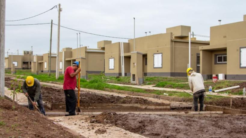 Un proyecto busca transformar el IPV y multiplicar por diez la construcción de viviendas en Tucumán