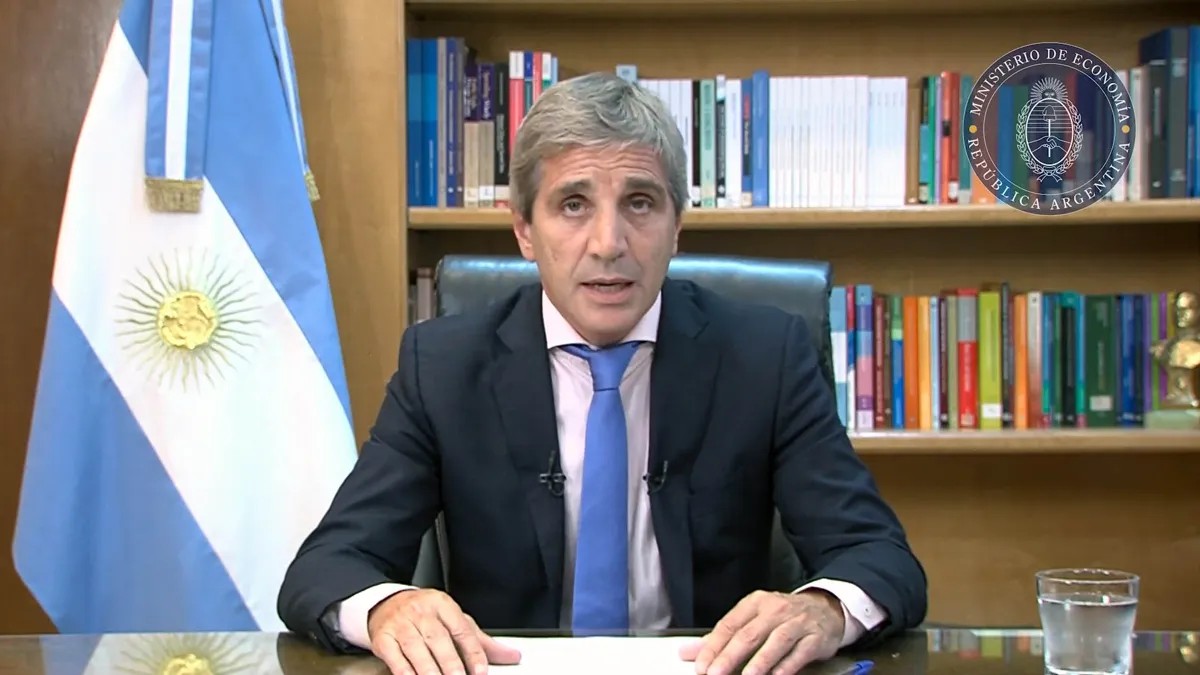 luis-caputo-medidas-12DIC23.webp