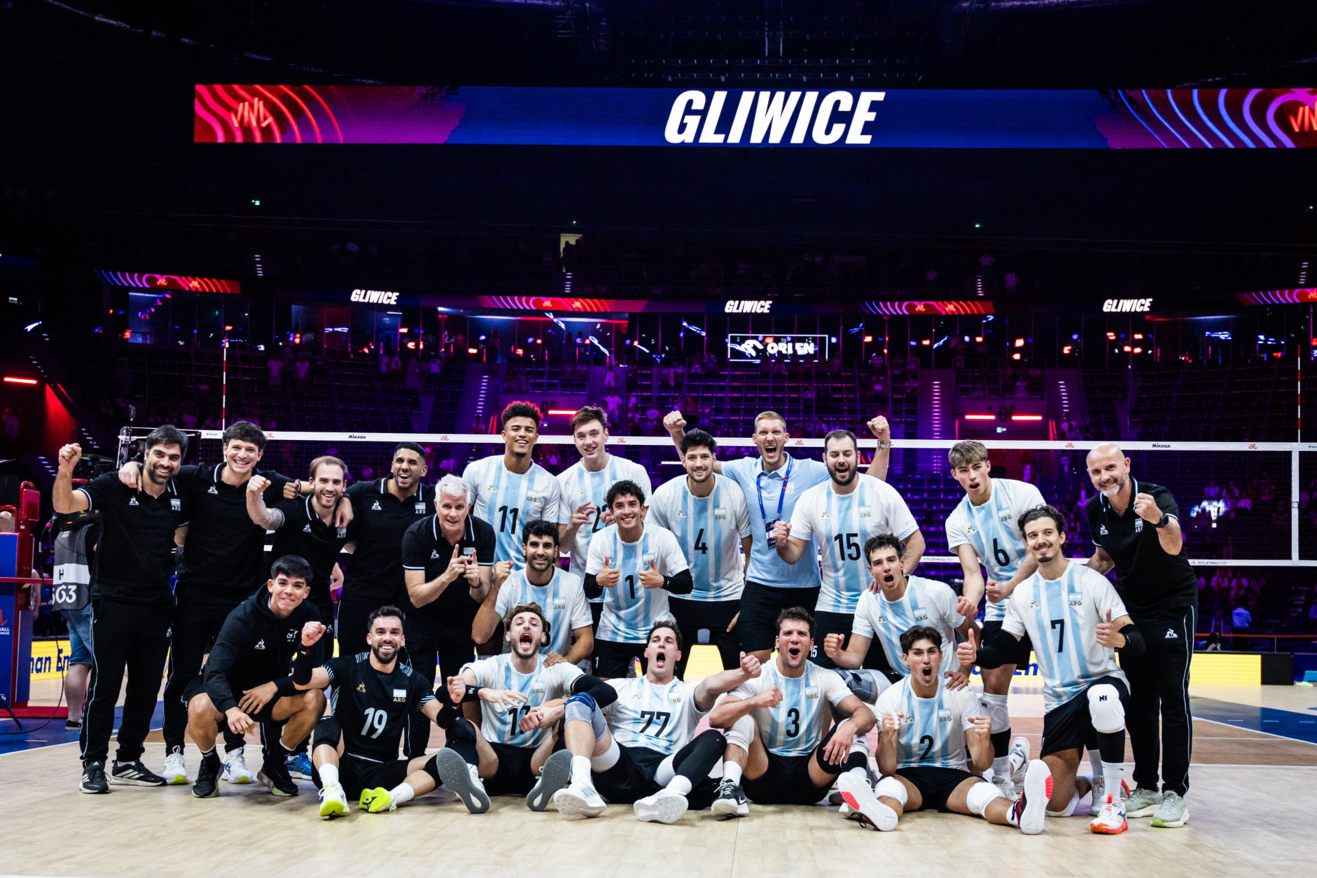 Argentina cerró la segunda semana de la VNL con mejores sensaciones