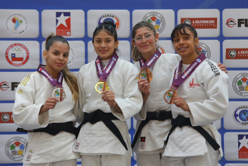 Candela Mercado se subió al podio en el Sudamericano Seniors de Chile