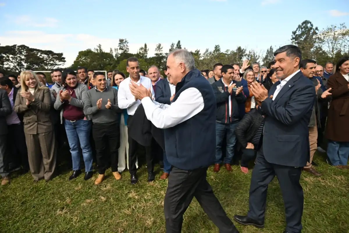 ¿Por qué el Gobierno mejoró el aumento salarial acordado con los gremios estatales?
