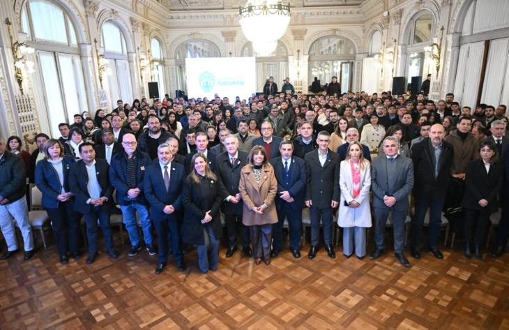 Gobierno tucu.jpeg