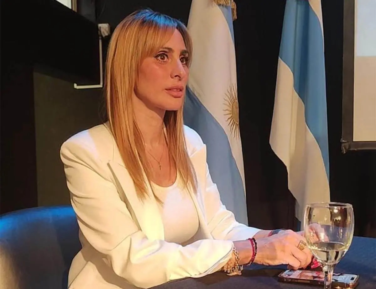 1200x921_controversia-concejo-deliberante-yerba-buena-denuncia-1129397-232308.webp 1200x921_controversia-concejo-deliberante-yerba-buena-denuncia-1129397-232308.webp