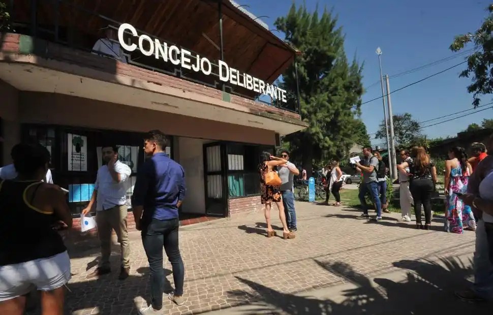 29895_debate_codigo_urtbano_yerba_buena.jpg 29895_debate_codigo_urtbano_yerba_buena.jpg