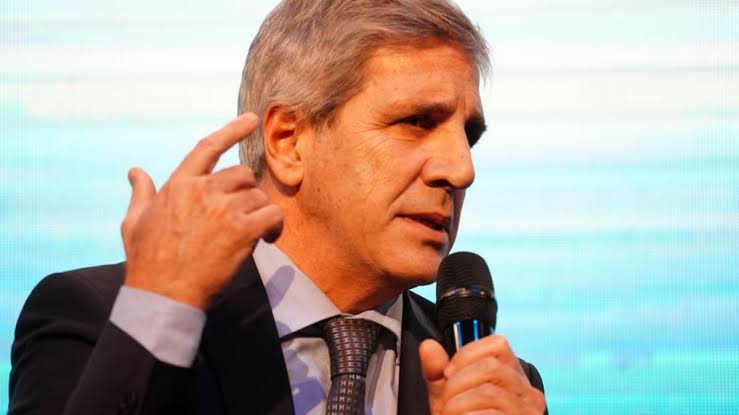 El Gobierno lanzó un plan para cancelar deudas de obra pública con bonos por hasta US$146 millones