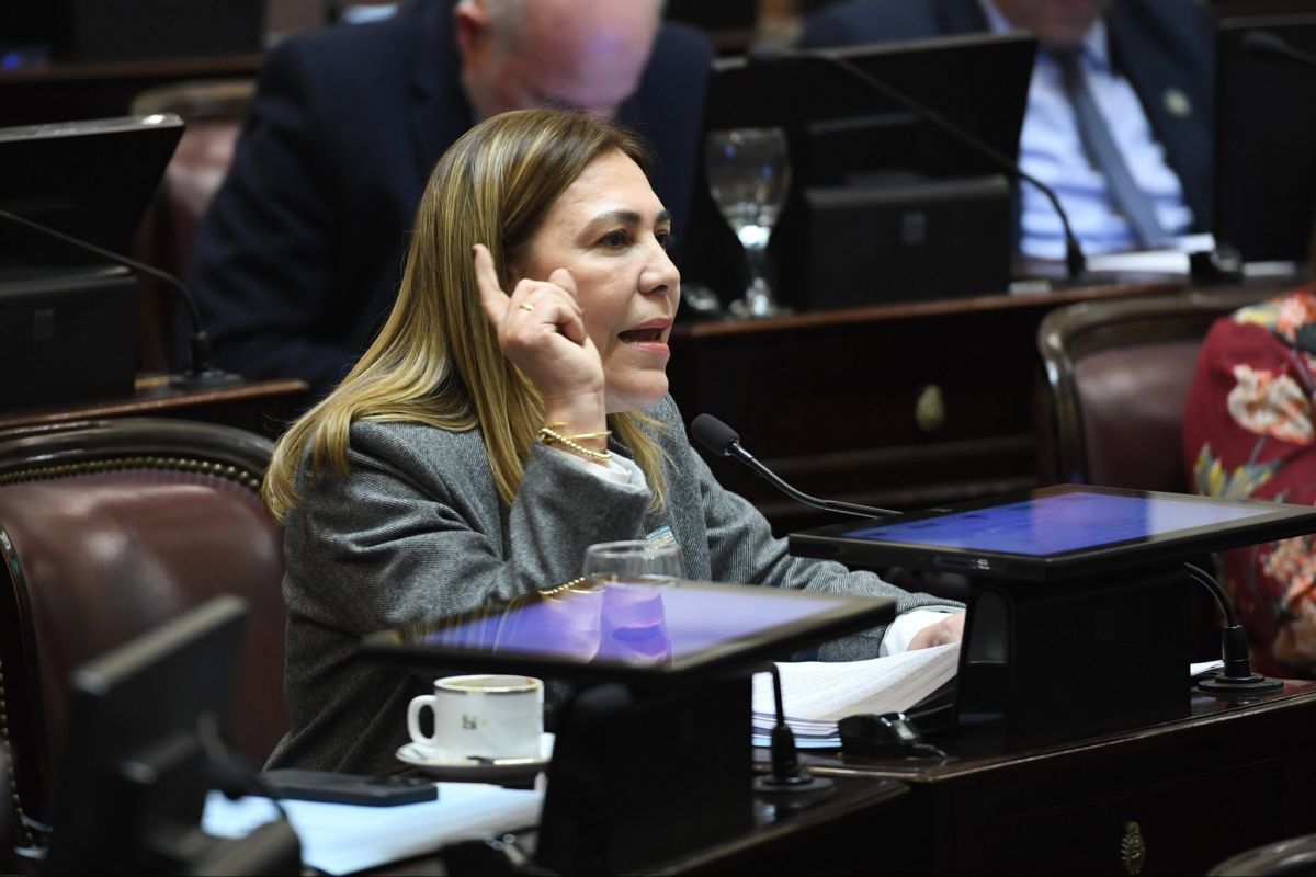 Ávila celebró la llegada de Santilli al Gabinete y pidió retomar una agenda de diálogo