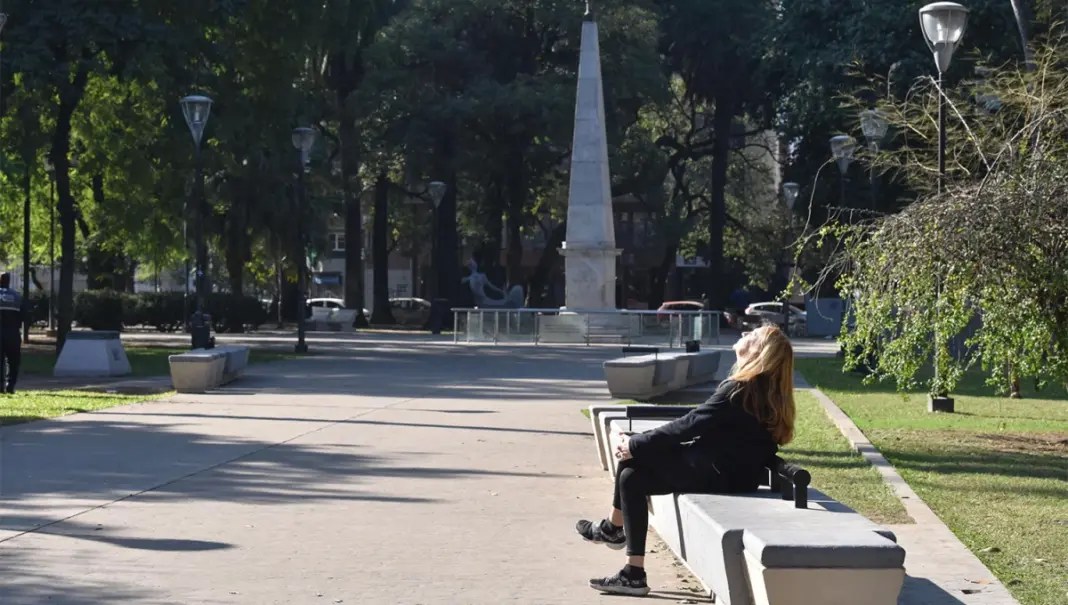 El Servicio Meteorológico Nacional anticipa una jornada estable y templada en la capital provincial