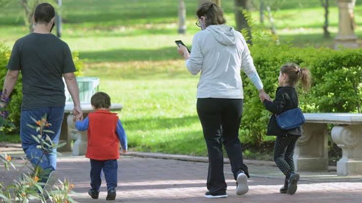 Una familia necesitó casi $2,5 millones en junio para ser considerada de clase media en la Ciudad de Buenos Aires