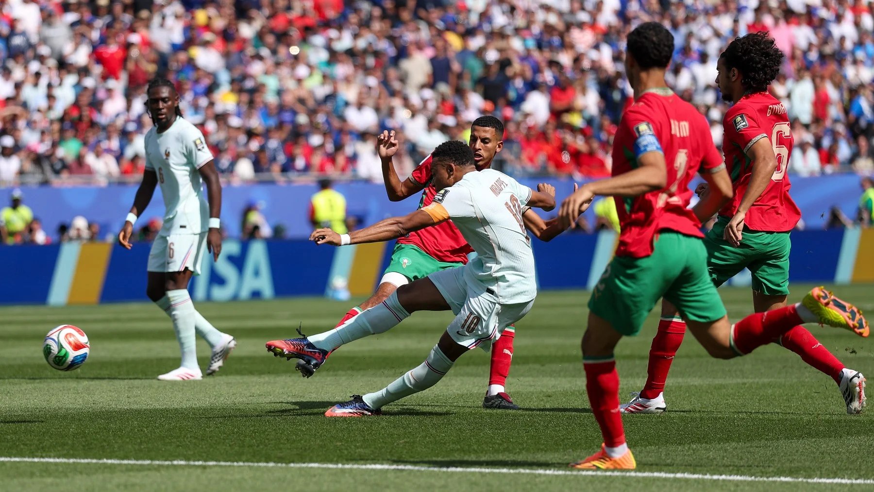 Sin sobresaltos, Francia liquidó a Marruecos y ya piensa en la semifinal