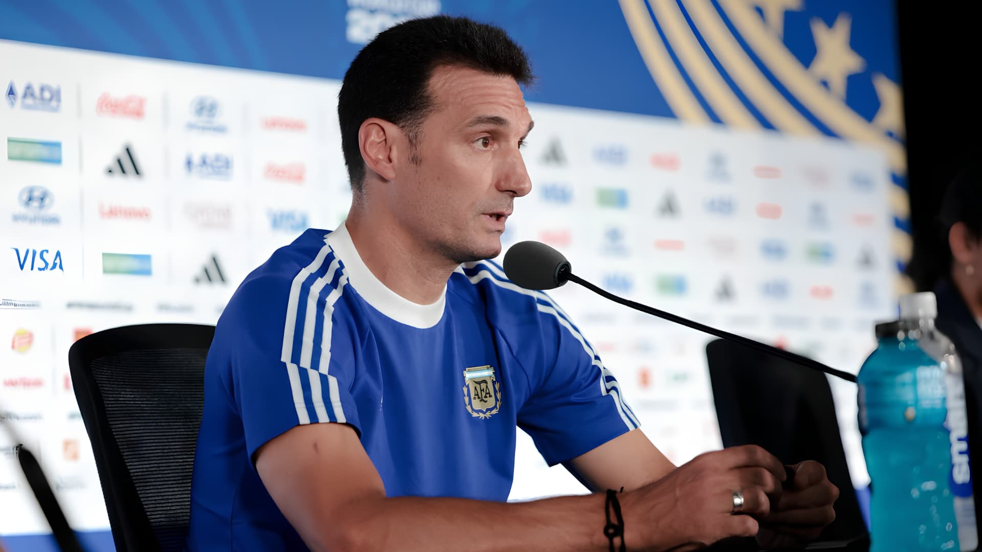Scaloni en la previa ante Inglaterra: "Es muy difícil llegar a una semifinal sin sufrir"