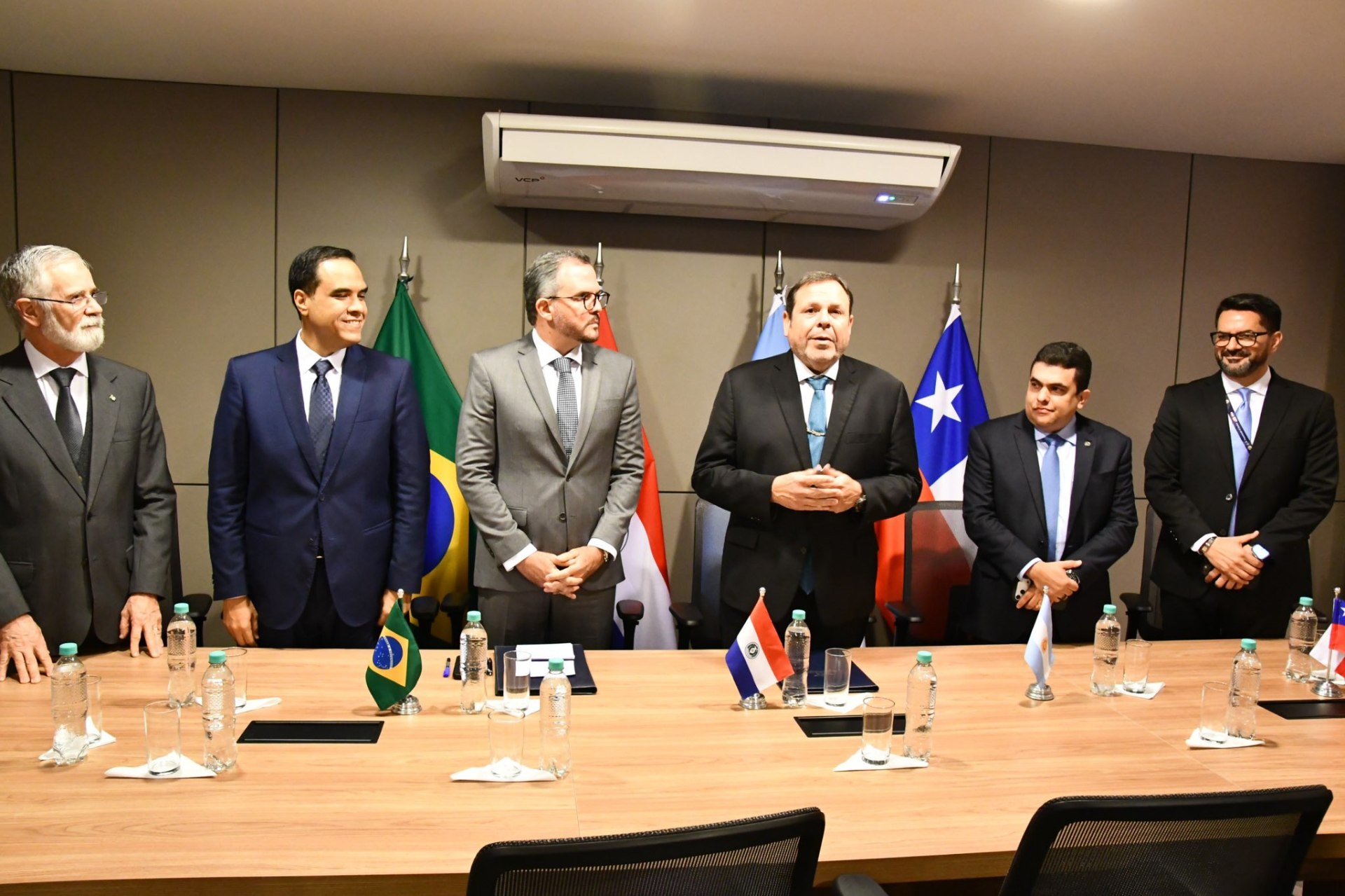 Argentina, Brasil, Chile y Paraguay avanzan con un acuerdo para habilitar vuelos sin restricciones en la región