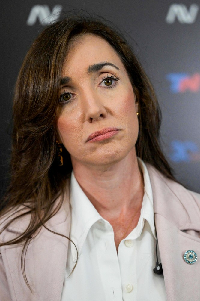 VILLARRUEL.jpg