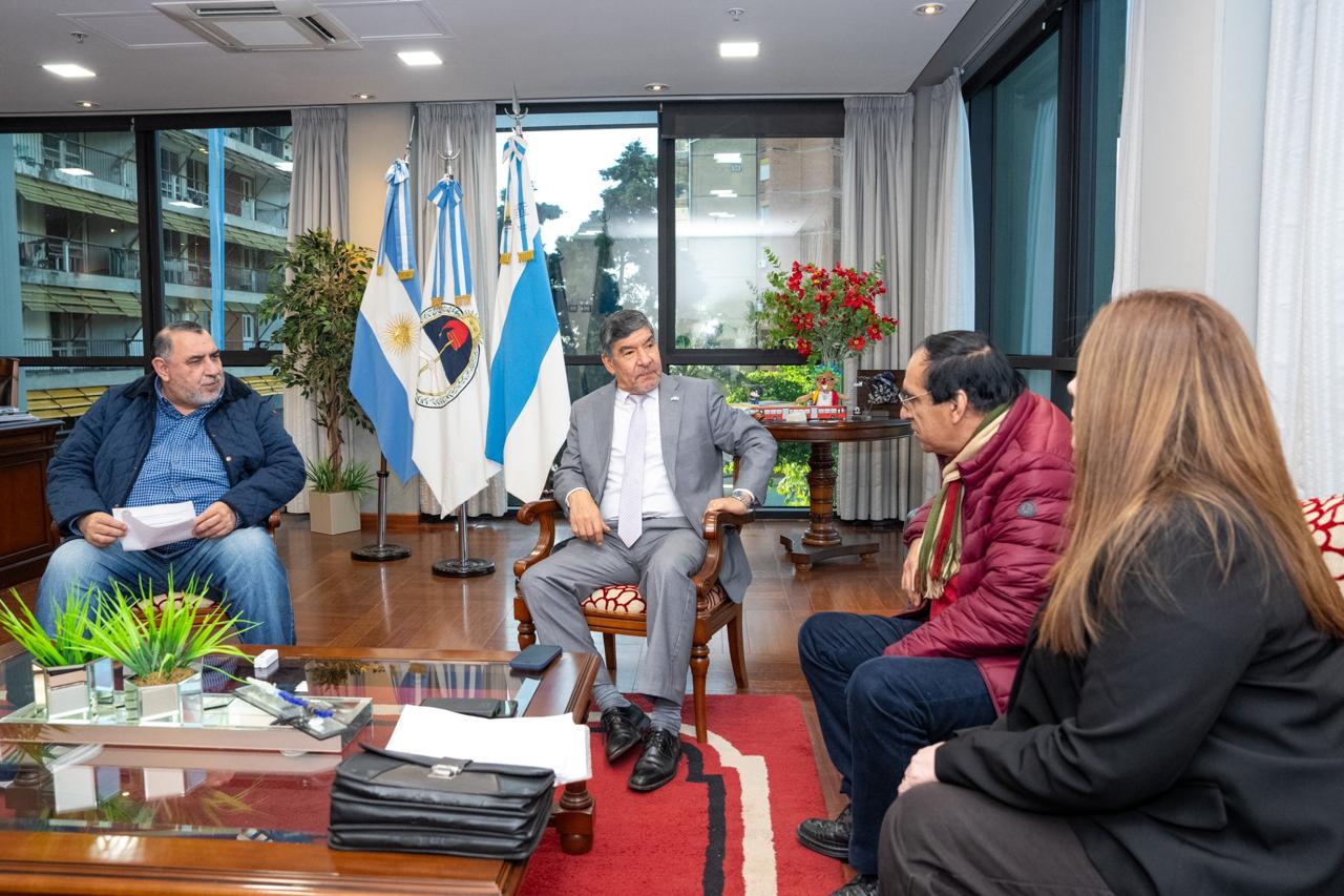 Gremios estatales pidieron avanzar con los pases a planta permanente y expresaron preocupación por el aumento del Subsidio de Salud