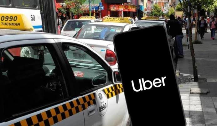 Uber redobla su apuesta en la Argentina mientras en Tucumán crece la tensión con los taxistas por las aplicaciones