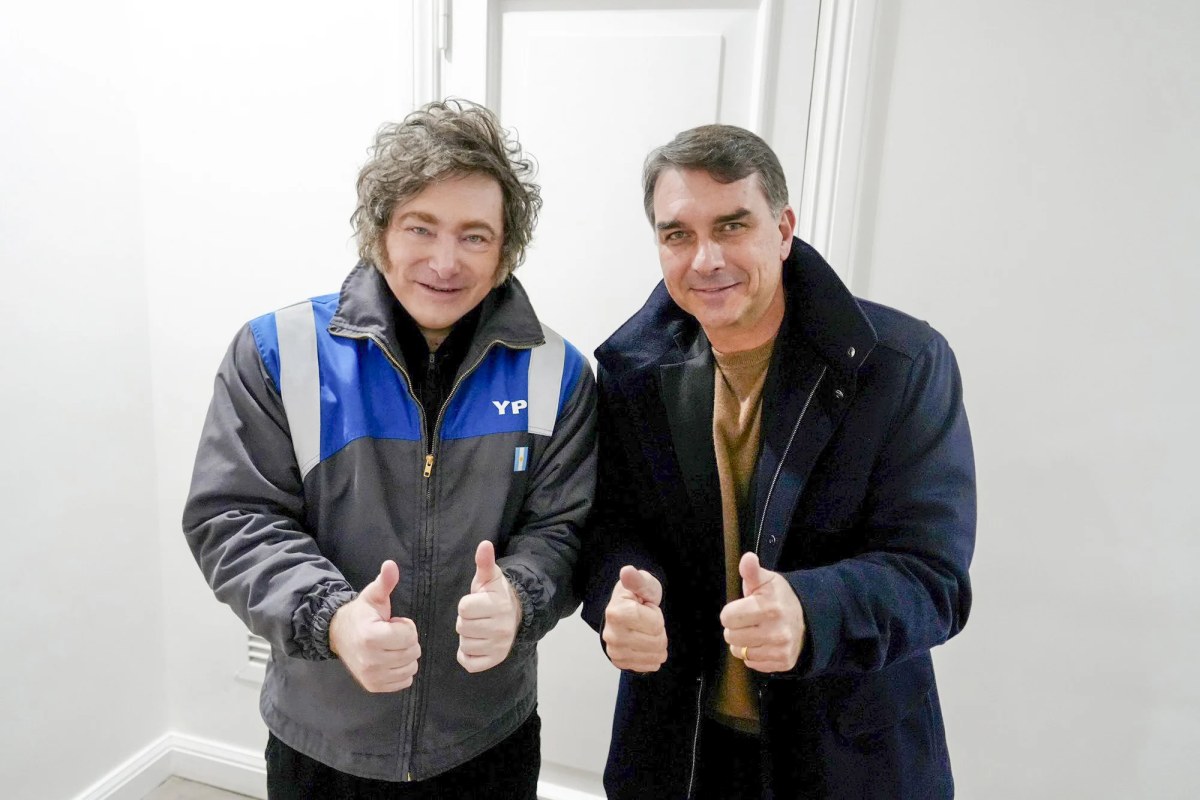 milei flavio bolsonaro.jpg milei flavio bolsonaro.jpg