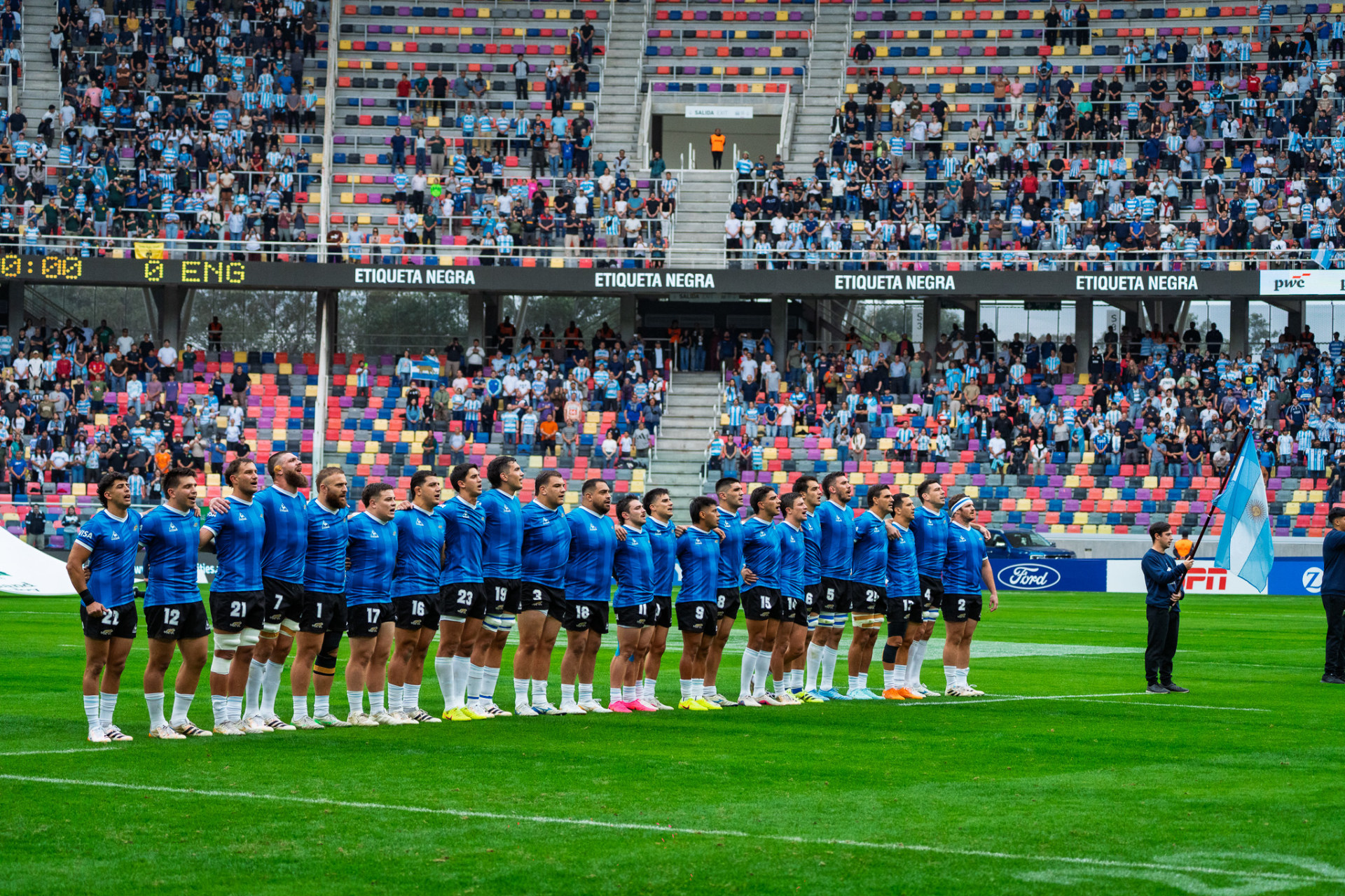 Los Pumas vistieron un pedazo de historia grande en el partido ante Inglaterra